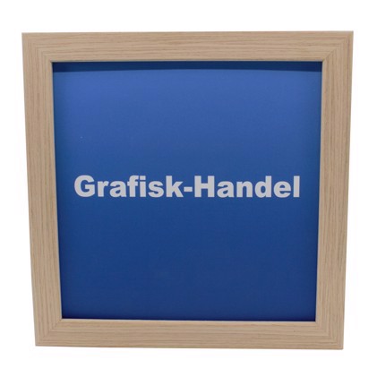 Frame with non-reflective glass for photos, art and posters - 40 x 40 cm